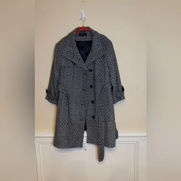 Jones New York Black and White Herringbone Trench Coat 2X